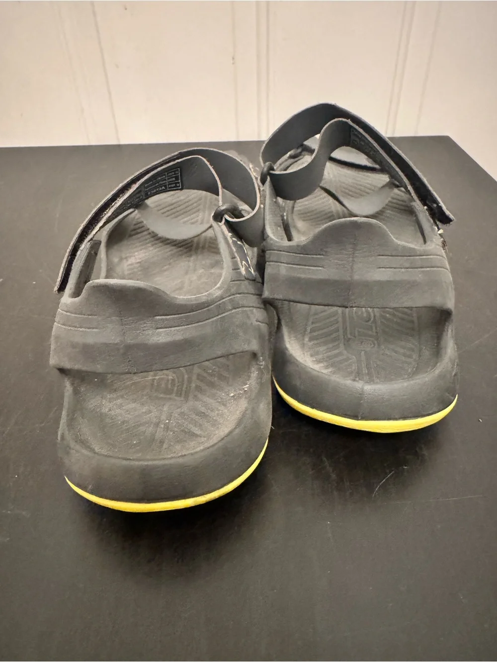Teva men’s barracuda